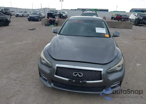 2015 Infiniti Q50 Premium z USA, uszkodzony, nr VIN JN1BV7AP3FM351830
